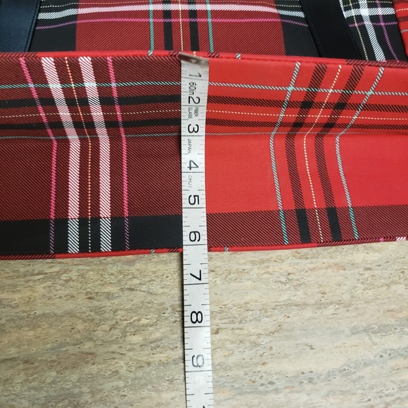 NWT Rare plaid Victoria’s Secret bag - Picture 15 of 16